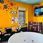 Simpson Experience Jacuzzi Et Jeux Au Coeur D Apartment