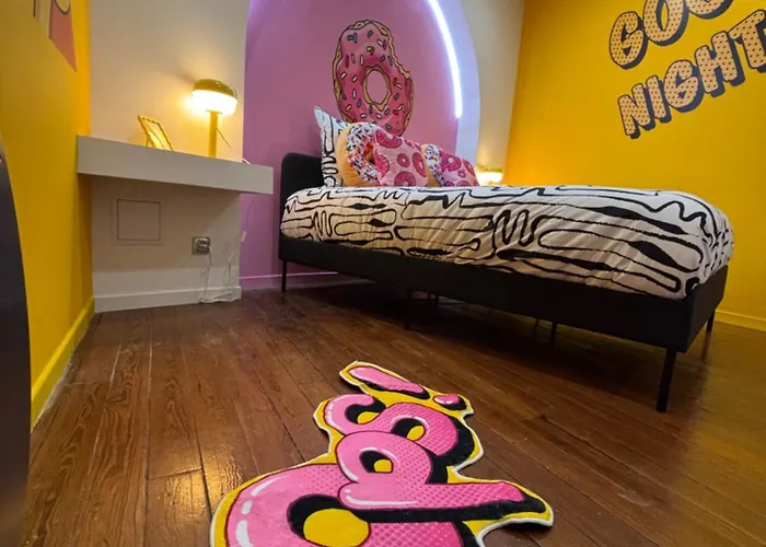 Simpson Experience Jacuzzi Et Jeux Au Coeur D Lägenhet